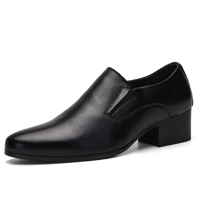 Scarpe eleganti da uomo d'affari con altezza crescente da 6-8 cm Slip On Punta a punta in pelle di vacchetta Oxford formali classiche da uomo nere
