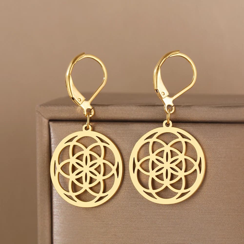 Stainless Steel Earrings Vintage Retro Circular Pattern Dream Catcher Design Fashion Pendants Earrings For Women Jewelry Gifts