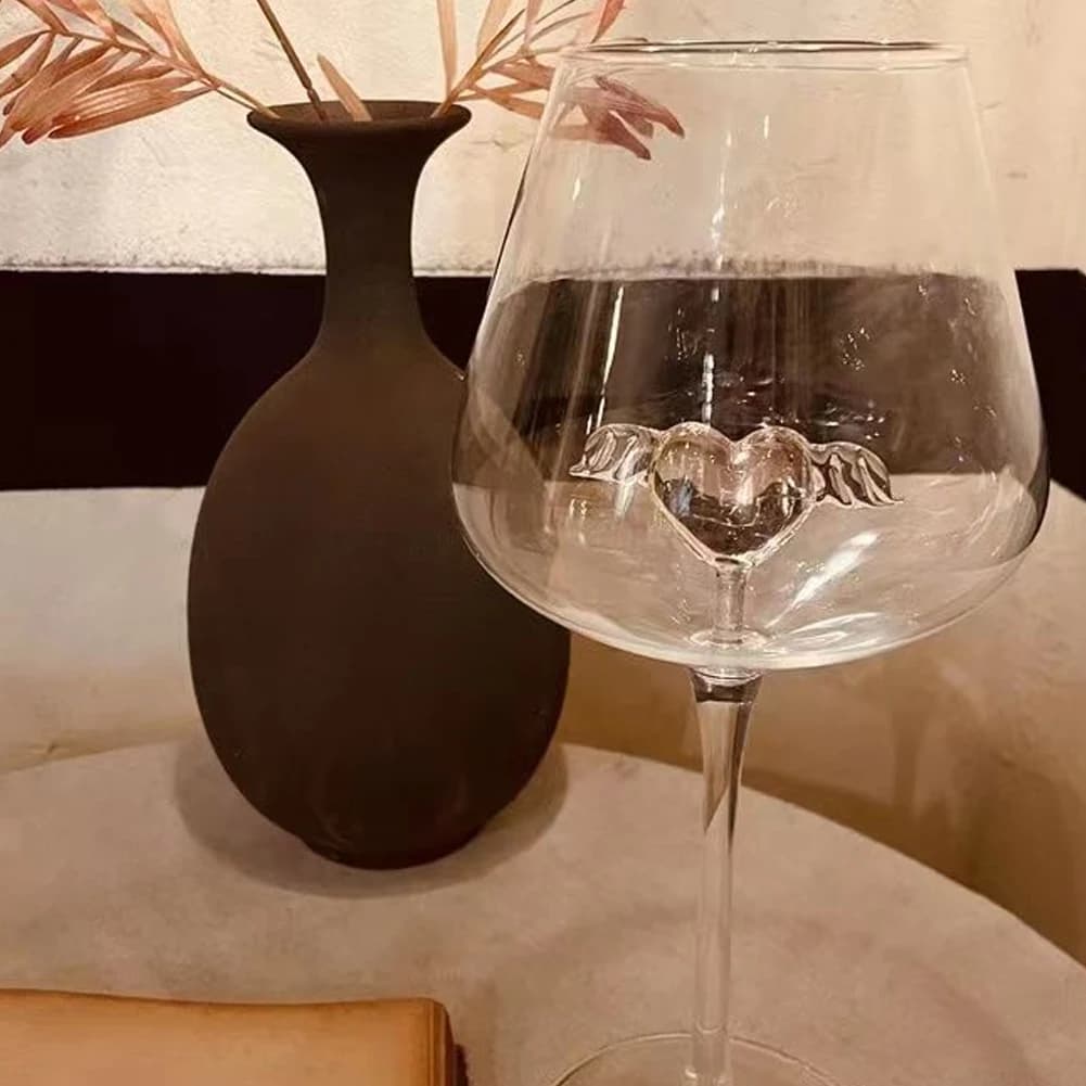 Bicchiere da vino riutilizzabile con calice in vetro da vino a forma di cuore rosa alla moda per vino champagne