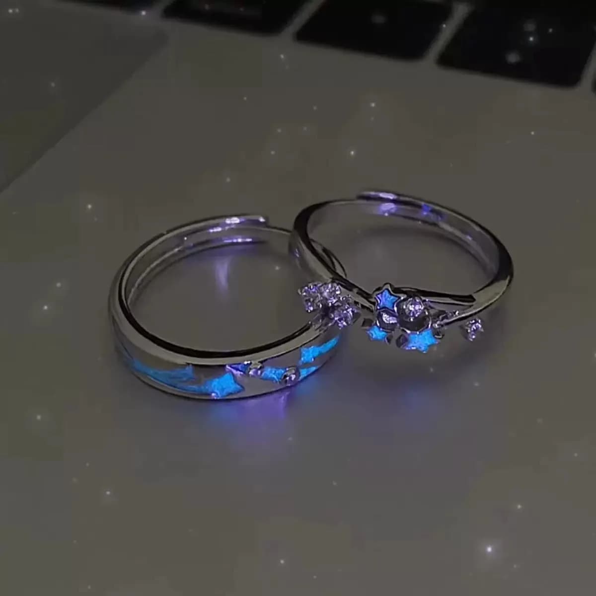 Starfall luminous meteor shower ring couple man and woman pair ring simple light luxury luminous live ring Qixi Festival gift Valentine's Day gift Christmas gift Halloween gift