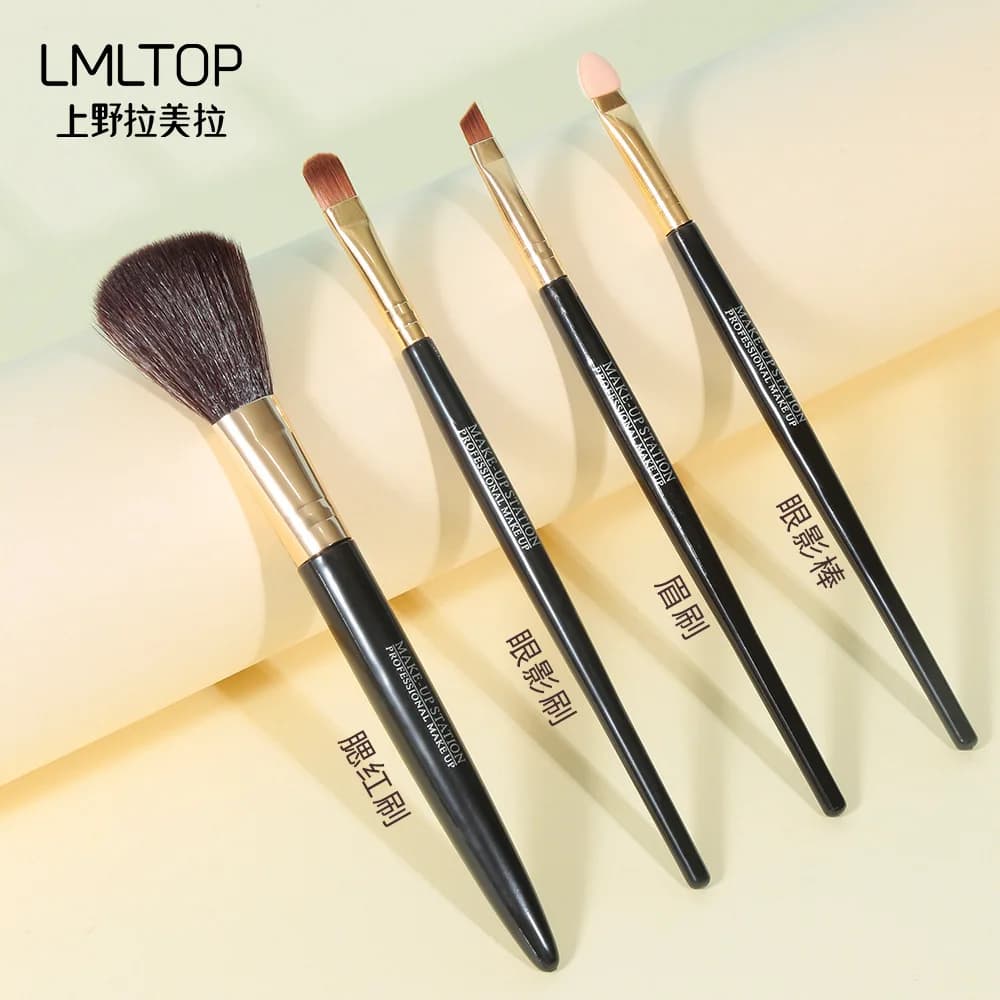 Pennello singolo per blush in polvere, ombretto e sopracciglia - Strumento cosmetico all'ingrosso per il trucco professionale