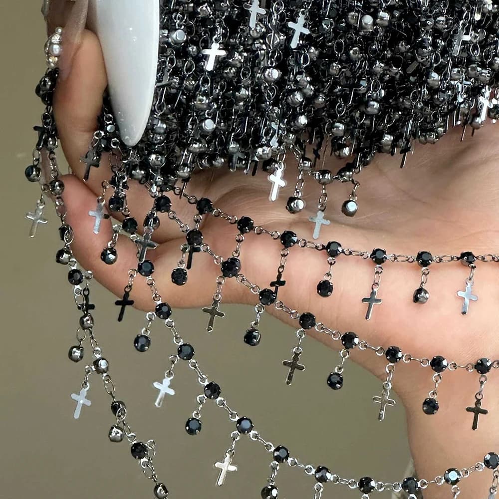 Catena con ciondolo scheletro croce nera stile gotico da 0,5/1 metro per collana fai da te da donna gioielli estetici di Halloween con collegamento unico