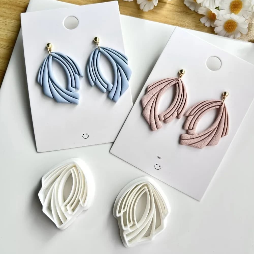 2Pcs Bohemian Woven Pattern Polymer Clay Cutters Set Intricate Terracotta-Style Handmade Jewelry Craft Tools Cut-Out Details
