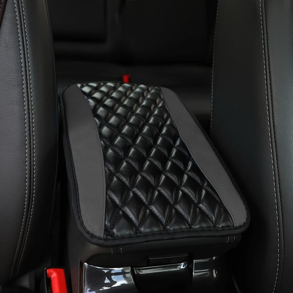 Accessorio interno per console centrale ricamata per bracciolo per auto in pelle PU a quadretti per DONNE di tutte le stagioni