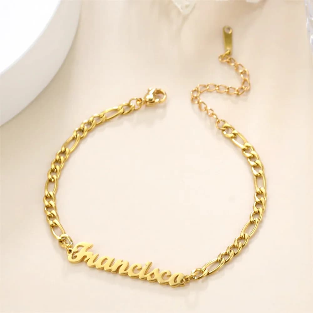 Bracciale con nome personalizzato Catene Figaro Gioielli in acciaio inossidabile Nome personalizzato Catena a mano personalizzata per uomini e donne Regali di compleanno