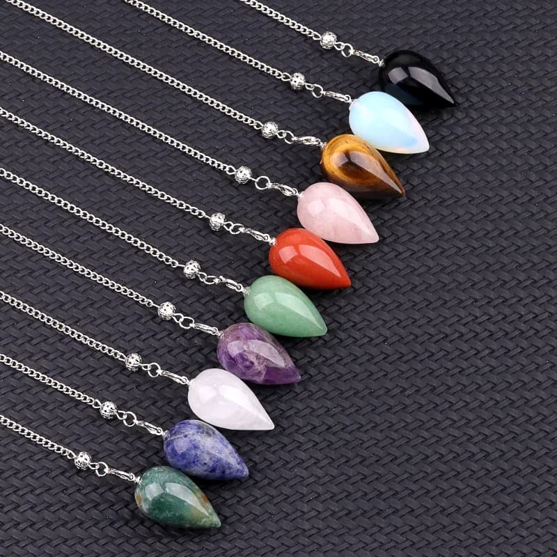 Pendolo in pietra Waterdrop per divinazione Dowsing Guarigione Chakra Pendenti a catena in cristallo Stregoneria Accessori Wiccan