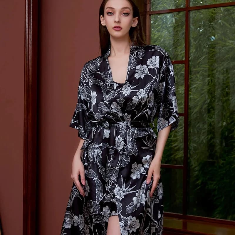 Print Flower Bride Bridesmaid Wedding Robe Half Sleeve Kimono Gown Bathrobe Sexy Nightfgown Lady Loose Rayon Homewear Loungewear