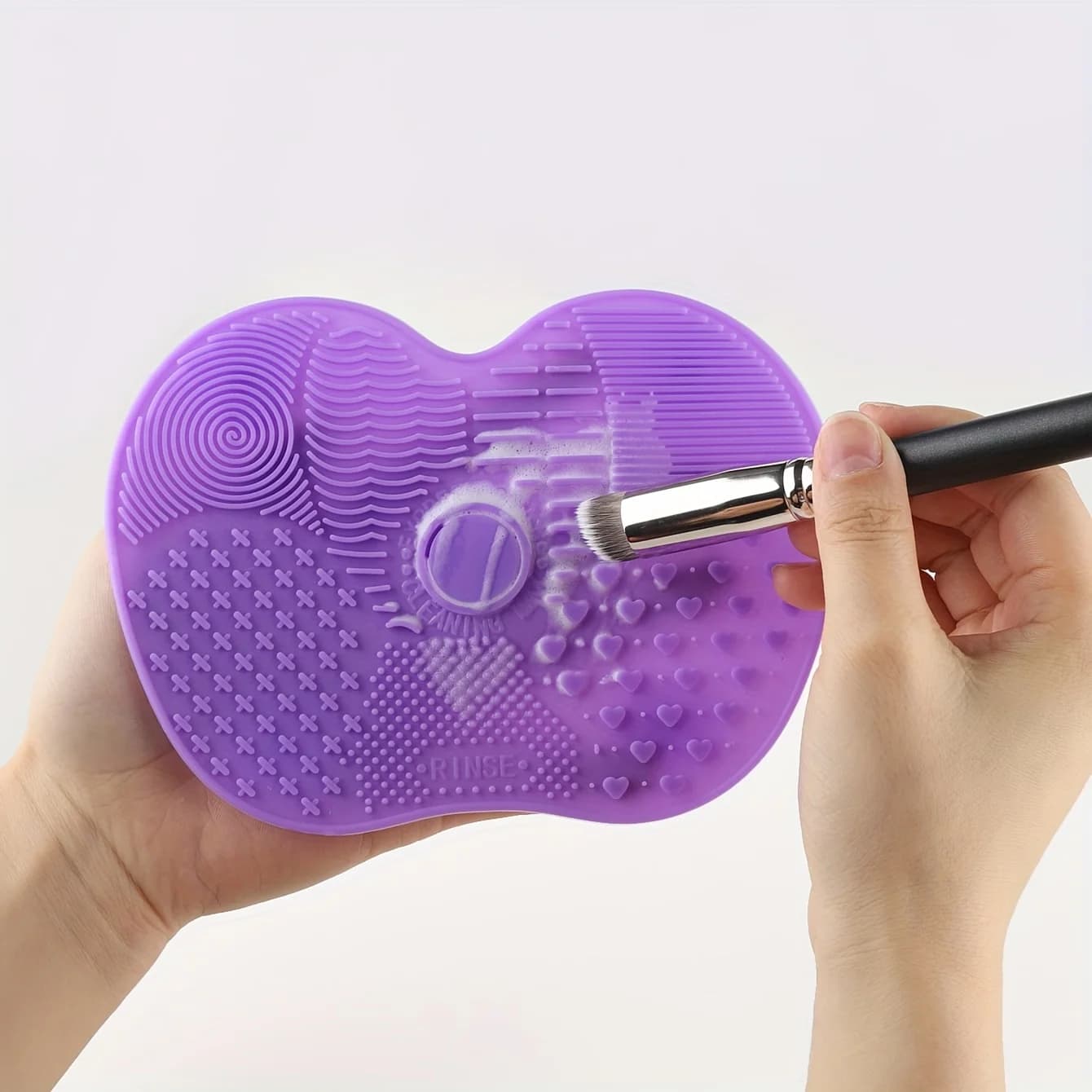 Tampone per la pulizia dei pennelli da trucco in silicone con ventosa, riutilizzabile, facile da pulire, per lavare pennelli da trucco, piumini per la polvere, ecc.