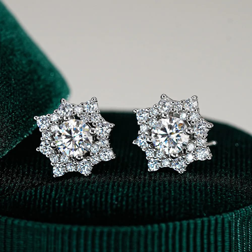 Moissani Hip Hop American earrings in 18K gold for men and women, Moissani Platinum PT950 irregular earrings with fashionable star