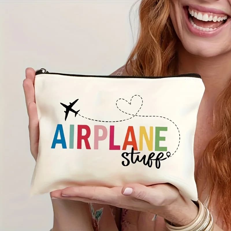 Durable and fashionable gift, with a zipper closure design, an exquisite gift suitable for storing items, a thoughtful present for sisters, a portable makeup bag, a student pencil case, a gift bag, a zipper bag, a travel bag, a snack bag, a laundry bag