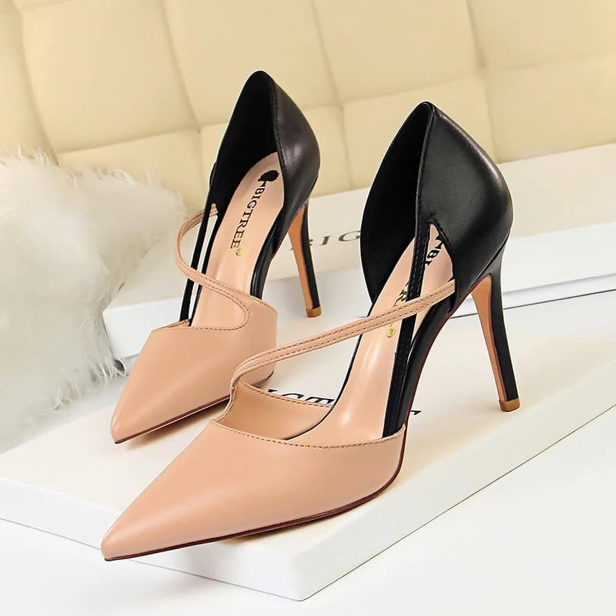 New Autumn Rivet Mary Jane Women's Shoes Retro Pointed Shoes Signed Low Women's Shoes With Metal Buckle Women's Brand Low Shoes