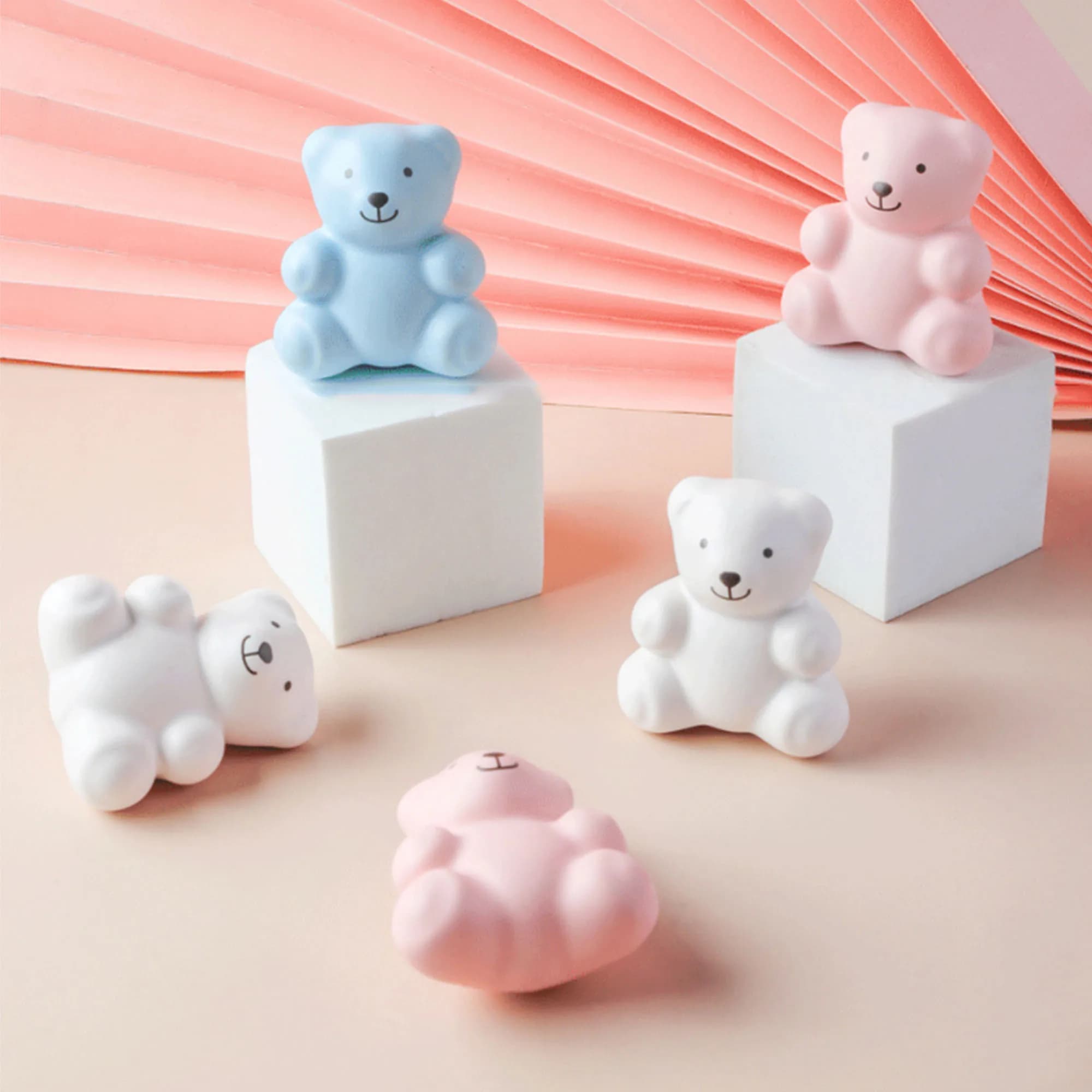 Maniglie per mobili con orso in ceramica Maniglie per guardaroba carine rosa bianche per la decorazione della camera dei bambini Manopole per cassetti Appendiabiti Borse Gancio per cappelli