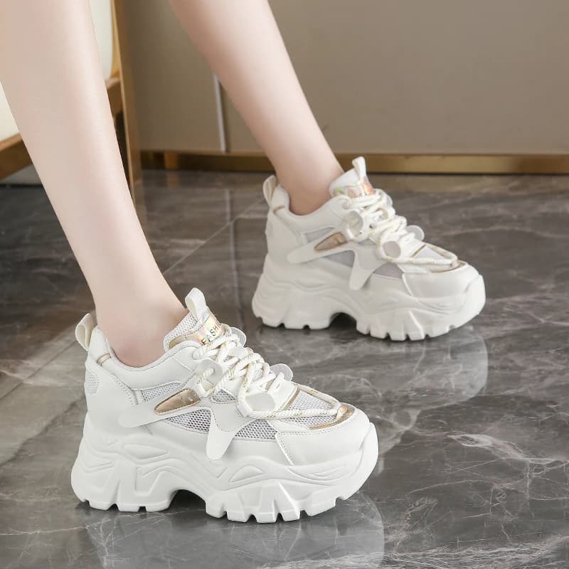 Sneakers con plateau in mesh traspirante Donna Primavera Fondo spesso Scarpe casual antiscivolo Donna Scarpe sportive con suola spessa stringate da donna