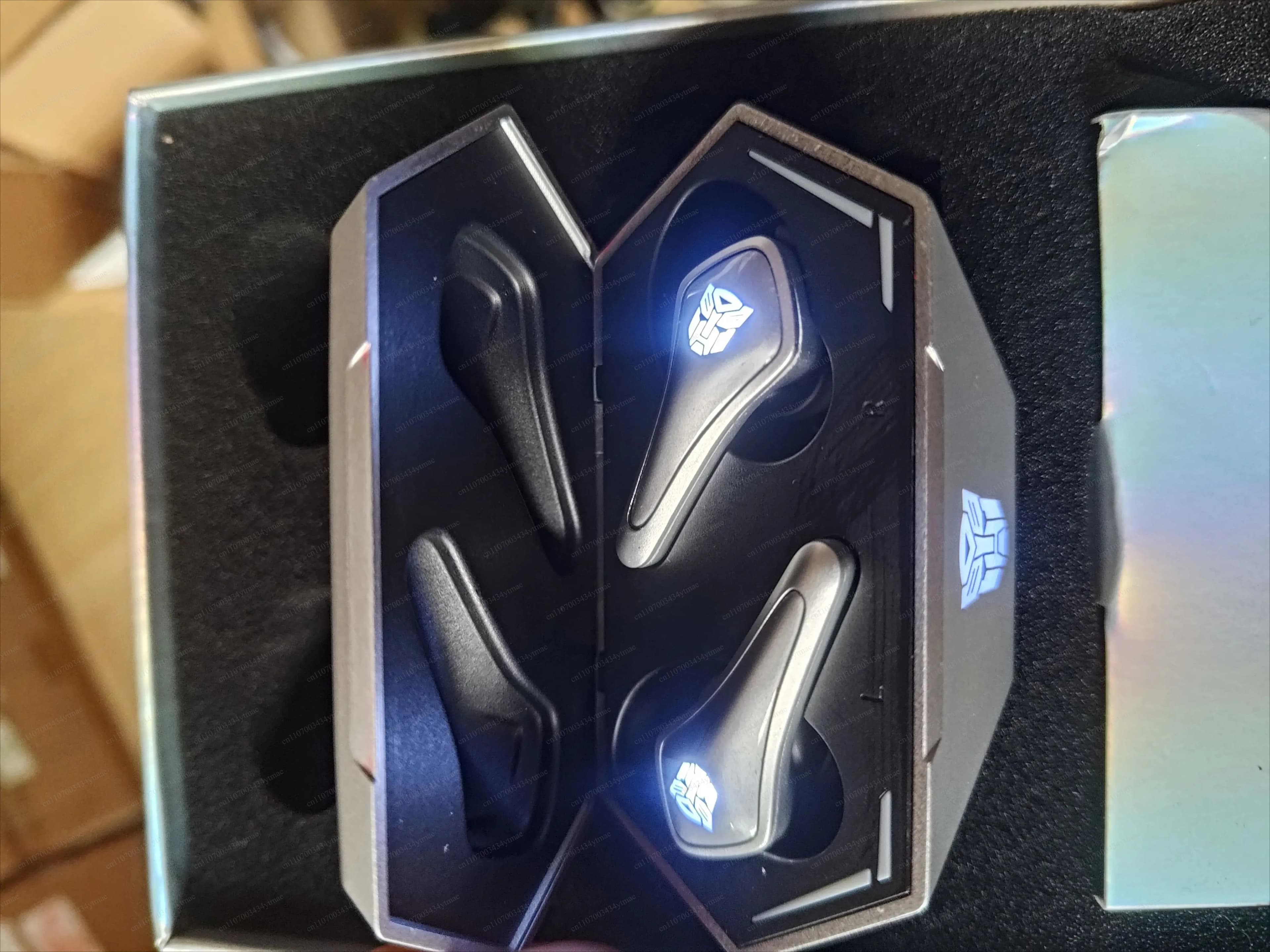 Auricolari Bluetooth TWS per Gaming di Seconda Mano con Custodia di Ricarica e Accessori Originali Completi, Cuffie da Gioco a Bassa Latenza