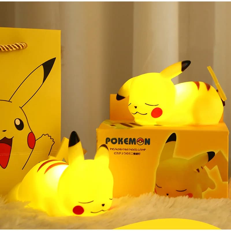 Lampada da notte Pokemon Pikachu, giocattoli luminosi per bambini, Pokemon Pikachu, simpatica lampada da comodino, regalo di Natale per bambini