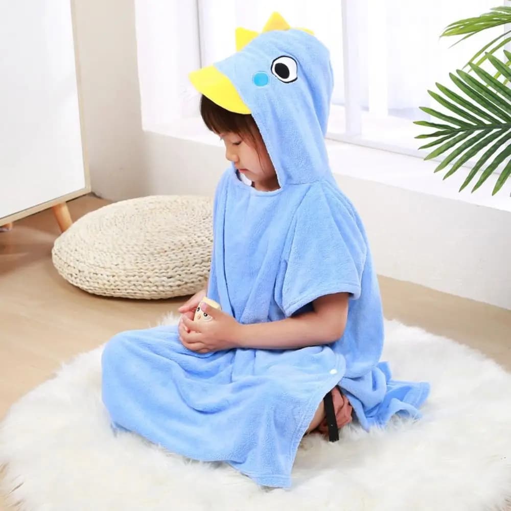 Comfortable Children's Bath Towel in Velvet Coral with Hood, Soft Bathrobe and Baby Absorber