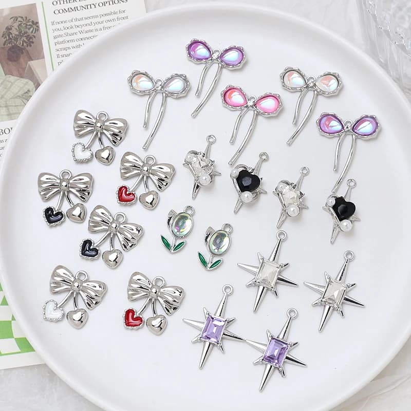 6pcs Sweet Cool Wind Alloy Inlaid Zirconium Pendant DIY Handmade Jewelry Bracelet Necklace Ear Pendant Accessory Material Charms