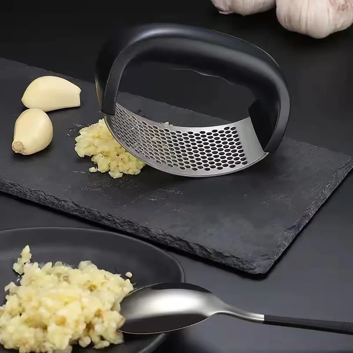 Spremiaglio manuale in acciaio inossidabile Tritacarne per tagliare gli aglio Strumenti Curva Frutta Verdura Cottura Gadget da cucina Strumenti
