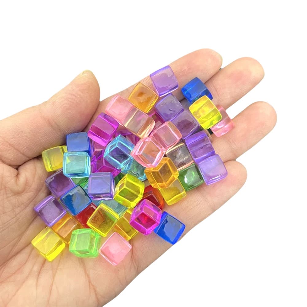 100 pz/set 8mm Trasparente Quadrato Angolo Cubo Colorato Trasparente Colore Solido Dadi Pezzo degli Scacchi Ad Angolo Retto Per Il Gioco Da Tavolo