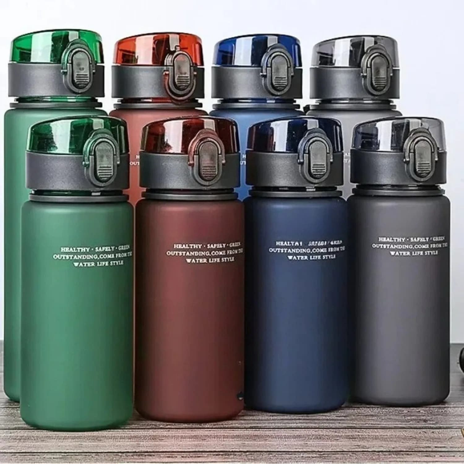 Borraccia sportiva senza perdite, portatile per viaggi ed escursioni. La mia bottiglia preferita per bevande è da 400 ml e 560 ml
