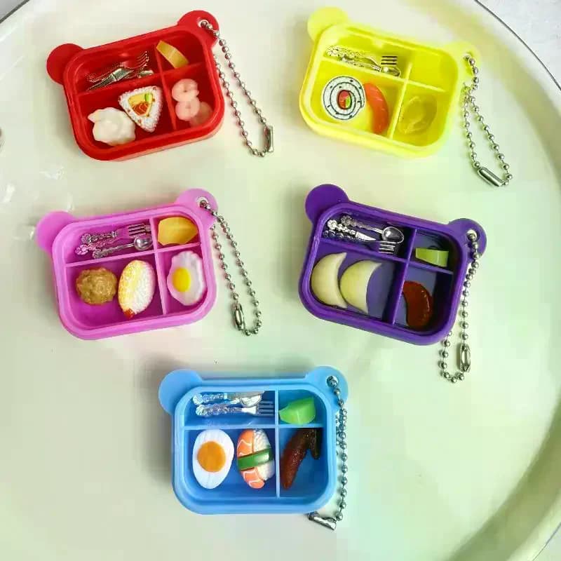 1 Set Borsa per telefono Ciondolo Casa delle bambole Mini piccola scatola per il pranzo Stoviglie Miniature Mobili da cucina Articoli Accessori decorativi