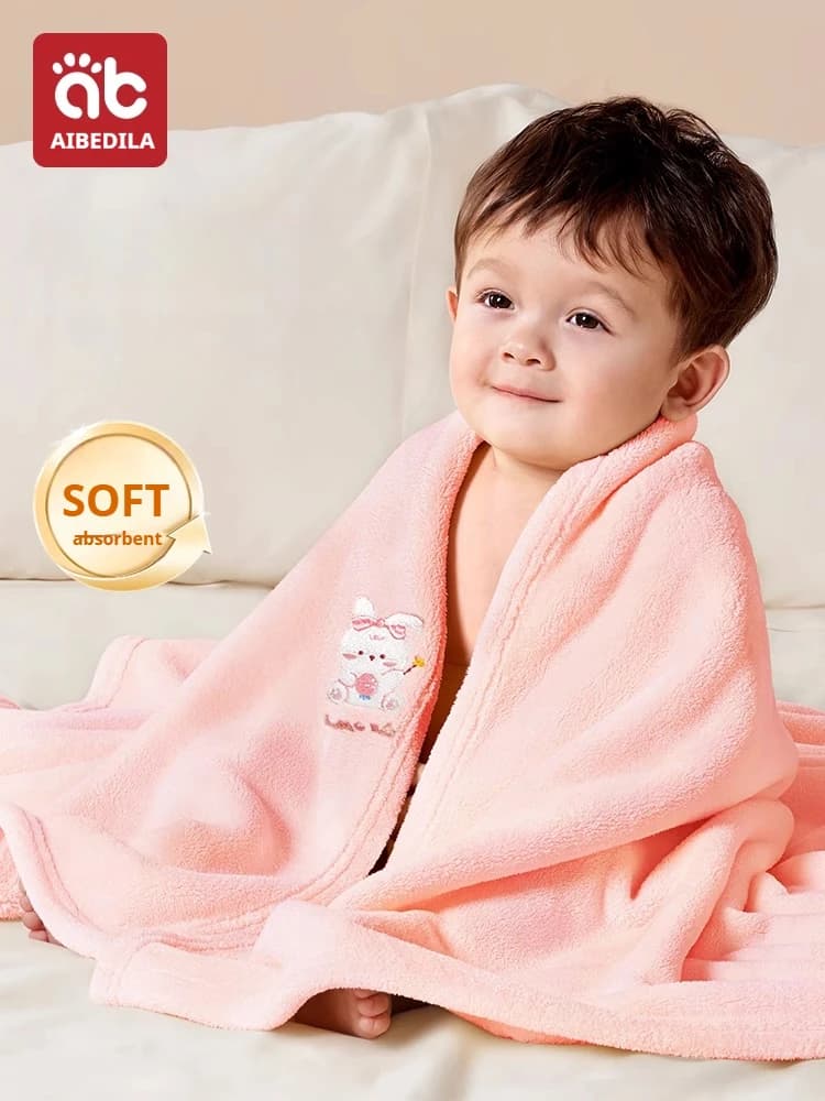 AIBEDILA Accappatoio per bambini Asciugamano da bagno ricamato in velluto corallo per bambini Asciugamani assorbenti morbidi e delicati sulla pelle Bagno per bambini