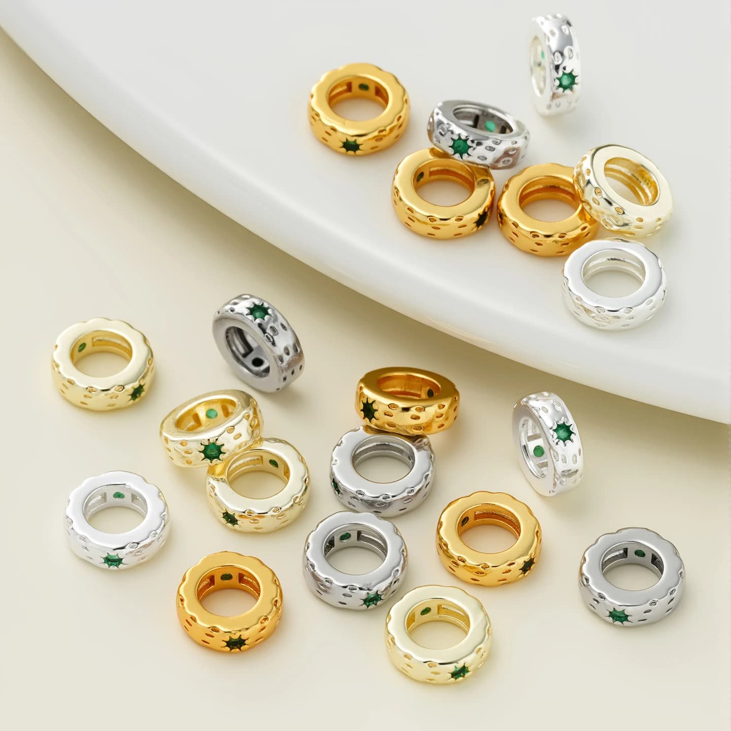Perline distanziatrici in rame color oro 14/18 carati, perline per la creazione di gioielli Perline distanziatrici in zirconi intarsiati Collana fai da te/Bracciali Accessori