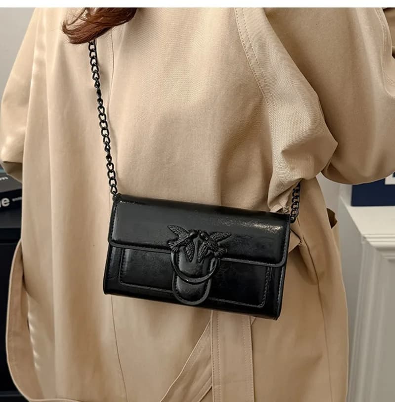 New Shoulder Bag with Chain for Women, Bag in Ecopelle with Multipli Parts, Mini Square Bag