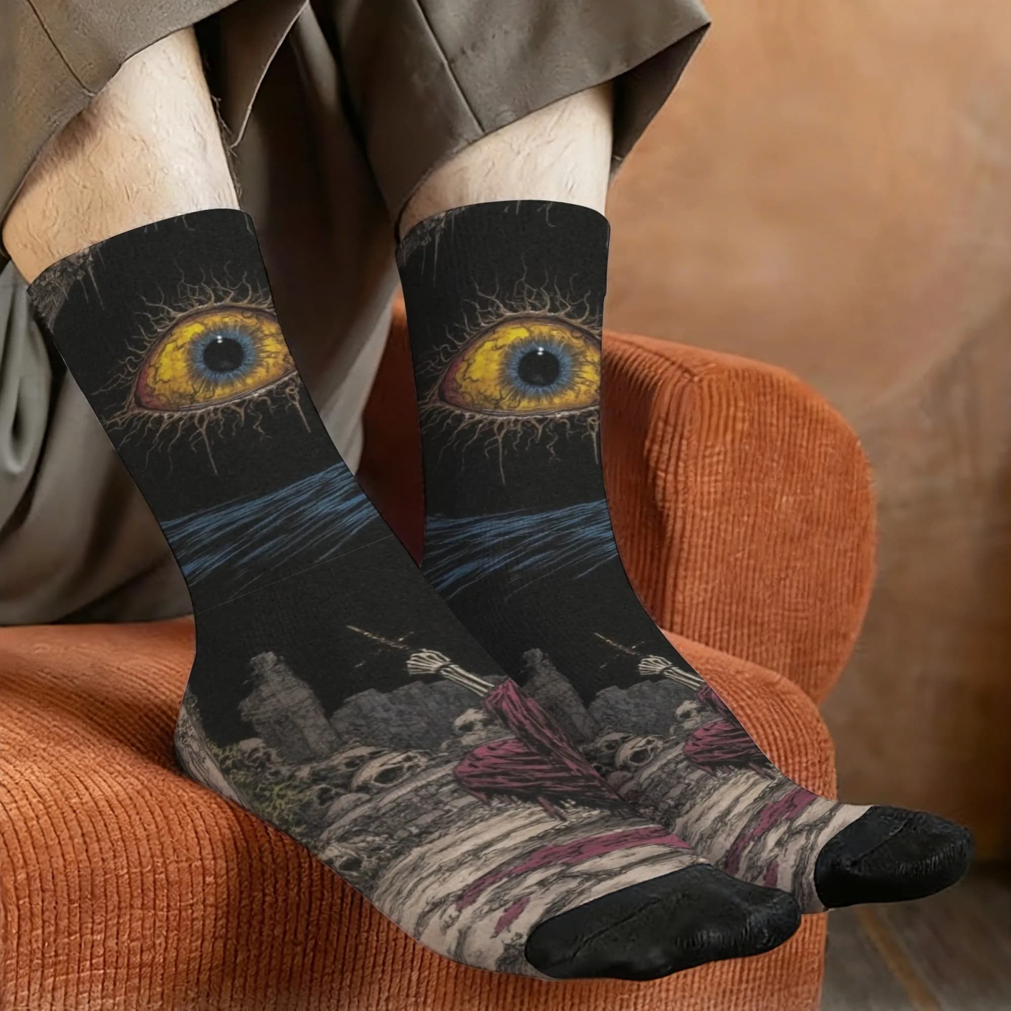 Calzini da uomo con stampa Harajuku Retro Abyss Gaze Skull Believer, comodi, traspiranti, antiscivolo, regalo per feste e vacanze