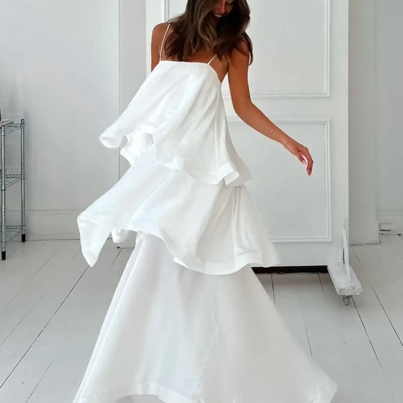 Abito da donna senza maniche in stile francese Primavera Estate 2026, gonna casual con bretelle dal design elegante
