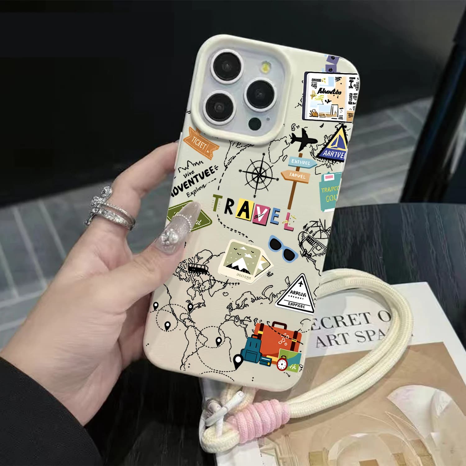 Custodia per telefono modello mappa di viaggio del fumetto per iPhone 11 12 13 14 15 16 17 Pro Max XS X XR 7 8 Plus 17 Air SE 2020 Cover con cordino
