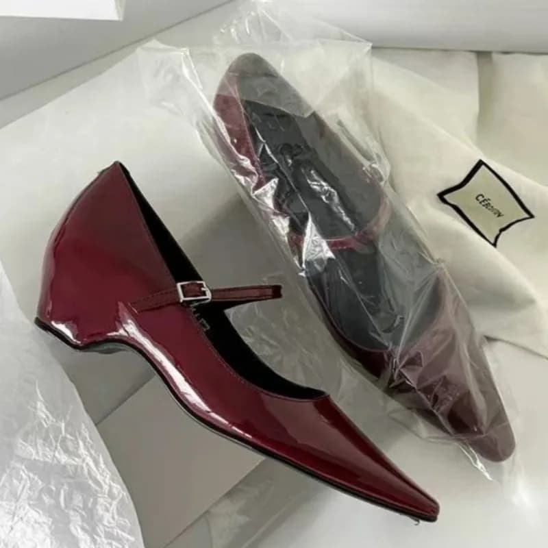 New Arrival 2026: Stylish Women's Shoes With Heel Saws, Model Mary Jane, Toe Disposable, Sandals with Buckle Metallica 5413