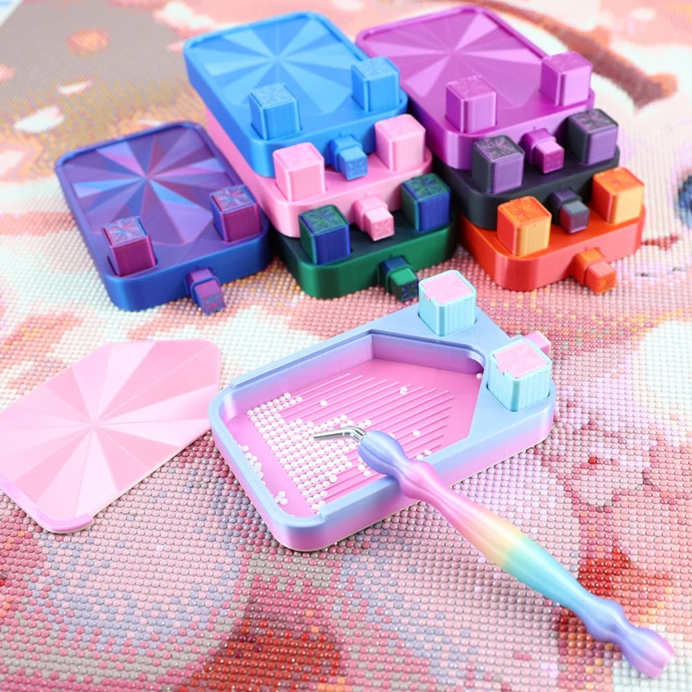 Colorful Diamond Art Tray With a lid And two small trash cans New Diamond Art Tools and Accessories For DIY Diamond Art Kits