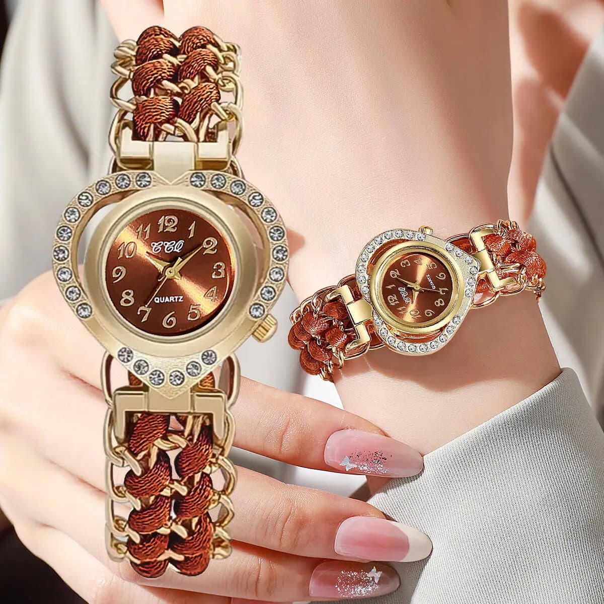 Orologio da donna con quadrante a cuore con strass alla moda, cinturino in tessuto, orologio da polso al quarzo da donna Reloj Mujer (senza scatola)