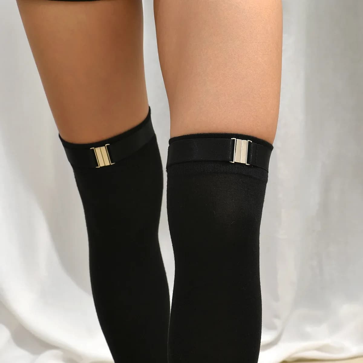 1pc New Women's Adjustable Anti Slip Elastic Functional Leg Ring Elastic Anti Roll Edge Artifact Anti Slip Sock Decoration