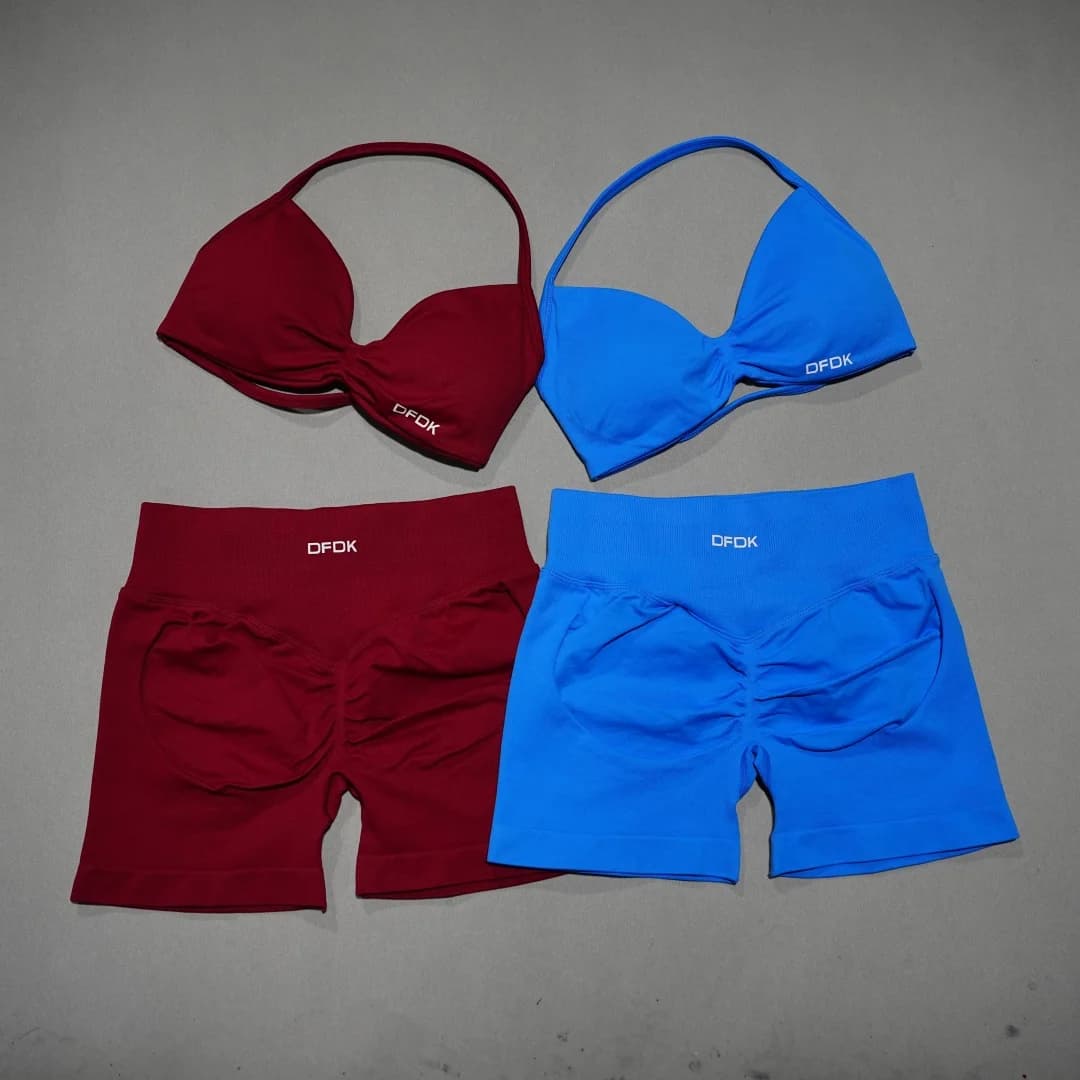 DFDK Set sportivo da donna 2 pezzi, reggiseno yoga con lacci, leggings corti a vita alta, senza cuciture, per ciclismo, corsa, allenamento, abbigliamento sportivo