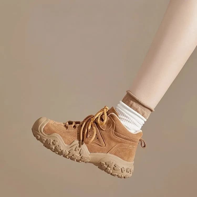 Stivaletti da donna 2025 nuove scarpe da corsa fuoristrada leggere e resistenti all'usura per escursioni all'aria aperta alpinismo