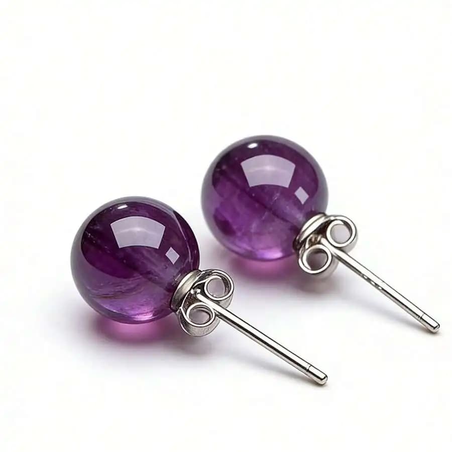 Orecchini a perno minimalisti con sfera di ametista viola per donna, da indossare tutti i giorni