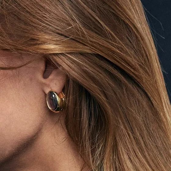 Fashion Oval Retro Black Agate Silver Needle Earrings Women's Three-dimensional Premium Versatile Earrings Earrings