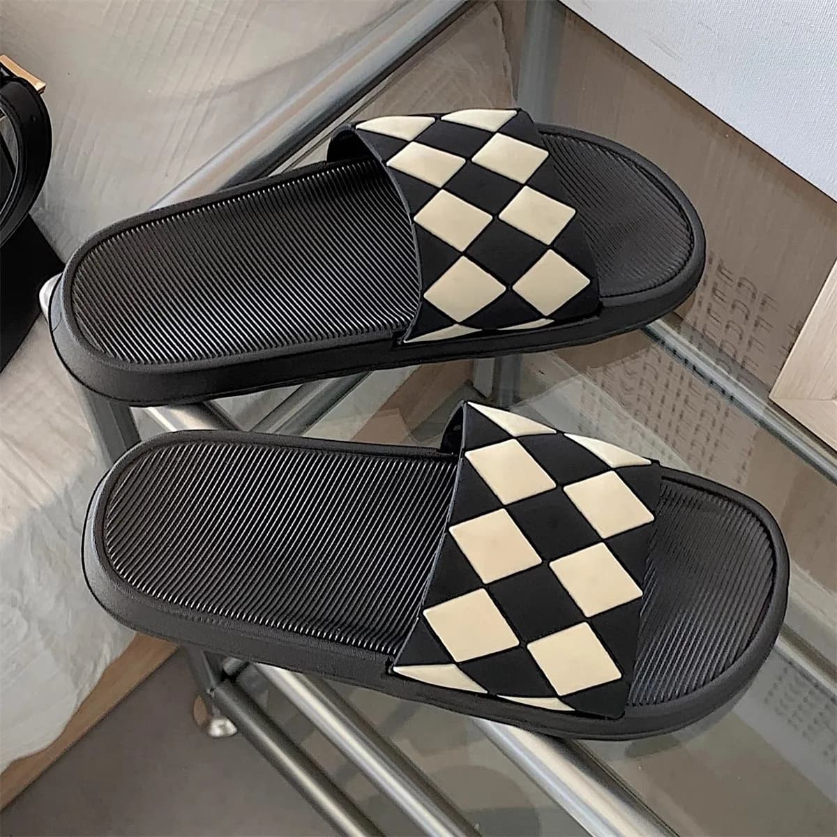 Anti-slip bath slippers for women, Motive to Rombi, Sole thick, for Bath and Beach, Summer, from Interior, Comfortable, Soft, Flats, Black and Brown