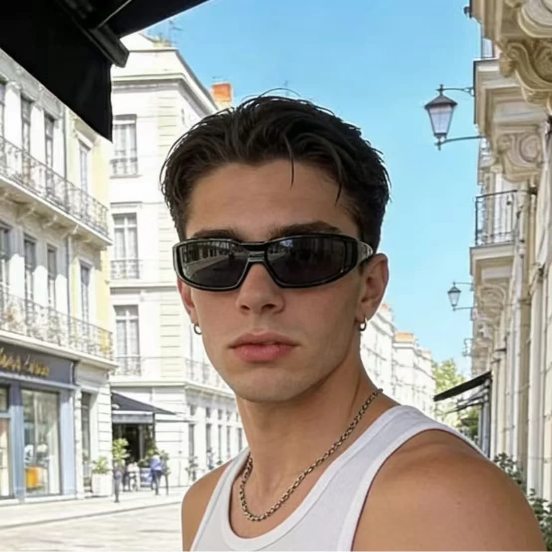 American retro narrow rectangular men's sunglasses with high-definition sun protection lenses that block strong light, lightweight frame that doesn't press your ears, self driving, cycling, street fashion, daily versatile sun protection sunglasses