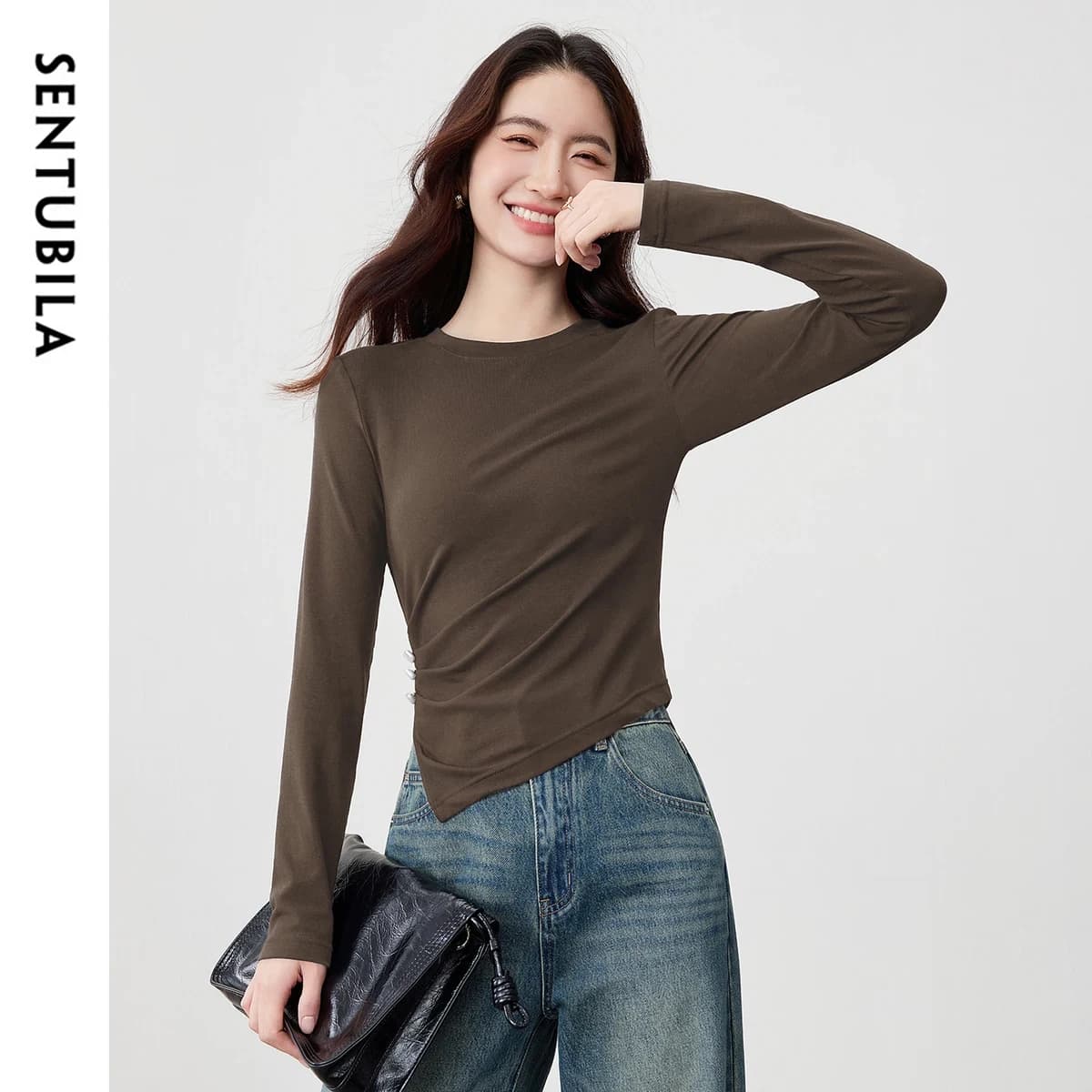 SENTUBILA Maglia a Maniche Lunghe da Donna 2026 Design Autunnale Girocollo a Contrasto Colore Maglia Lavorata a Maglia con Bottoni Top 153TA2685