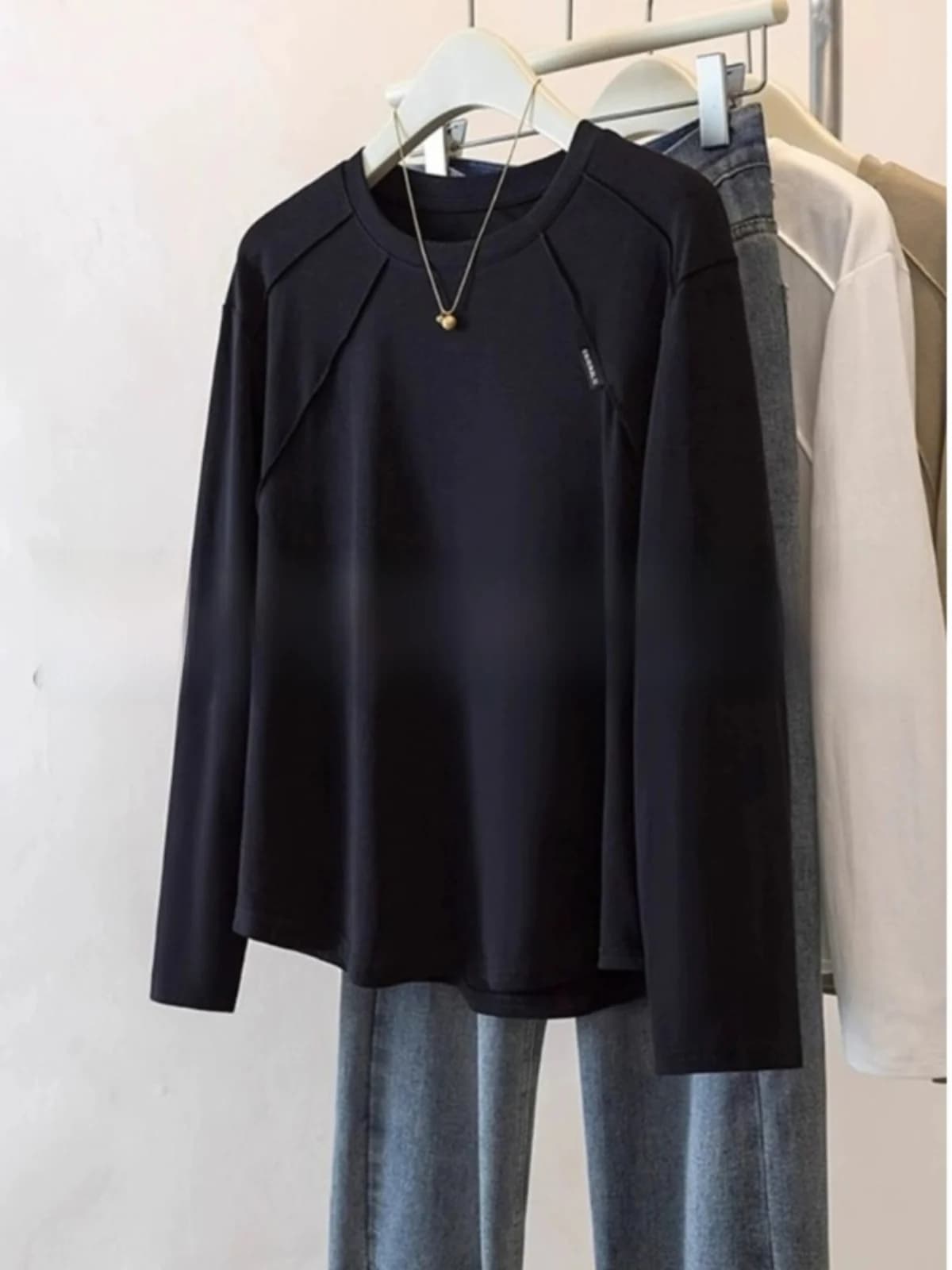 Black Long Sleeve T-Shirt Shoulder Insert Design Loose Fit Women's Fashion Spring New plus Size Base Layer Shirt Inner Wear