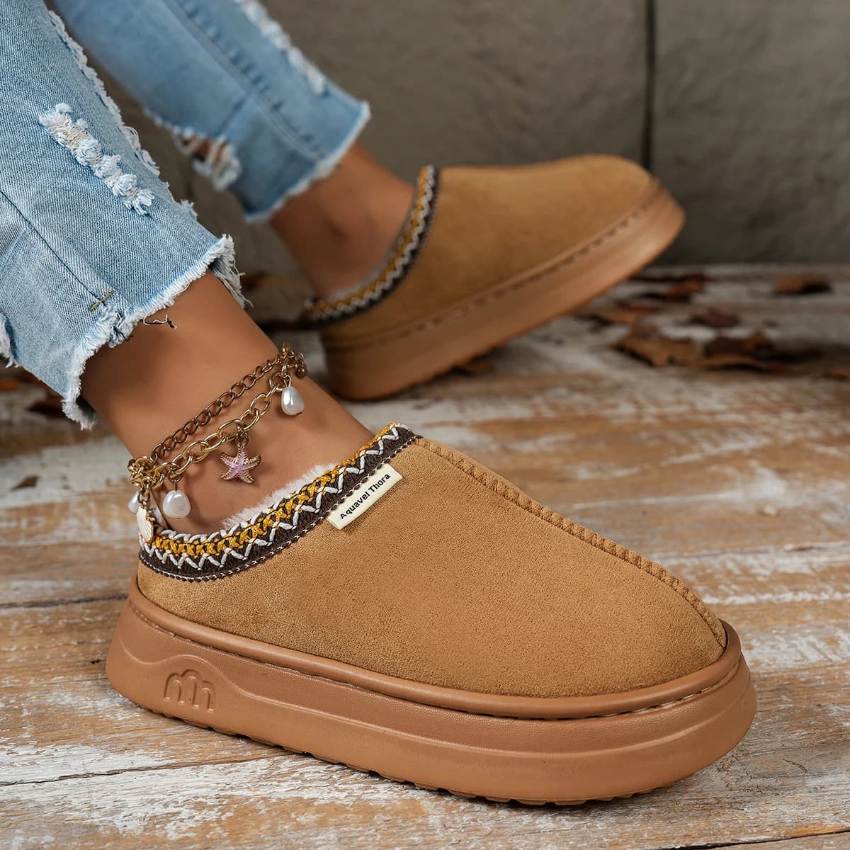 Women's slippers boots with winter soft sole casual fashion outdoor simple interior comfortable non-slip home shoes for men's plush pair