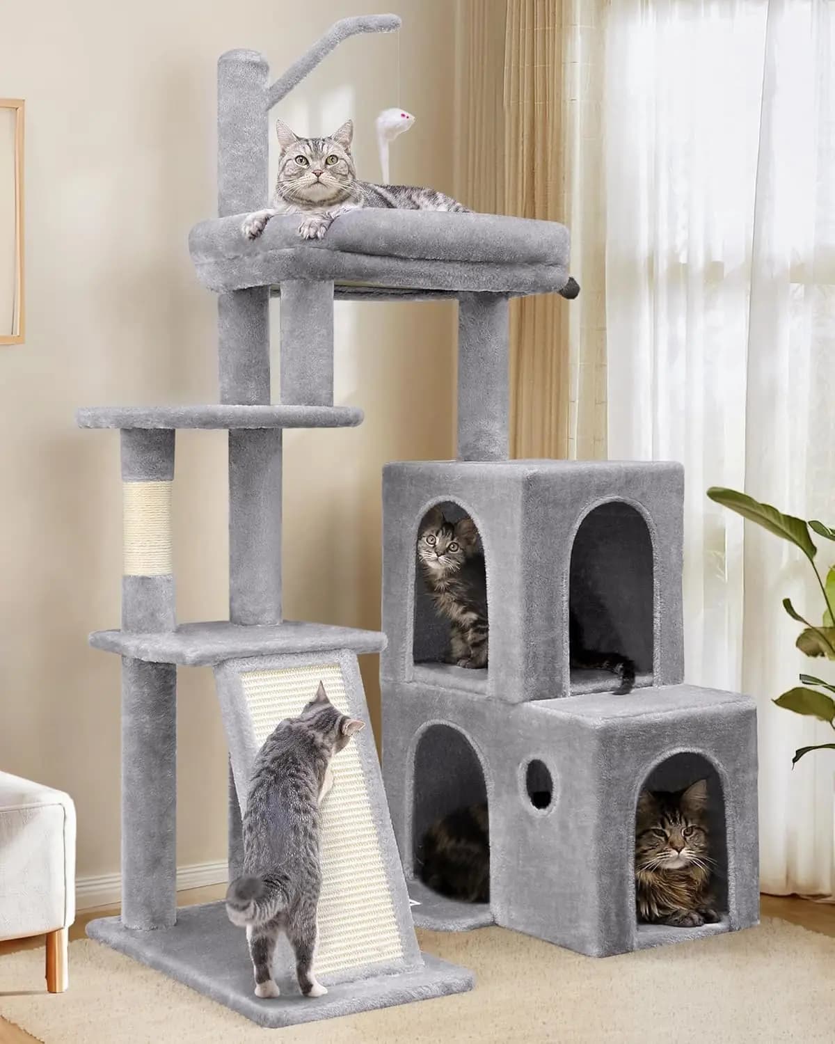 Casa sull'albero per gatti resistente da 50 pollici per gatti di grandi dimensioni con piattaforma imbottita extra large, tiragraffi in sisal e 2 condotti