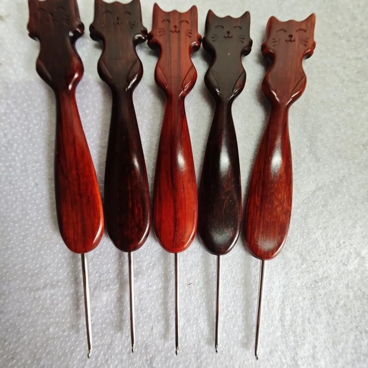 1PC manico in legno per gatti uncinetto uncinetto maglione da maglia aghi fai da te artigianali ferri da maglia strumento per cucire