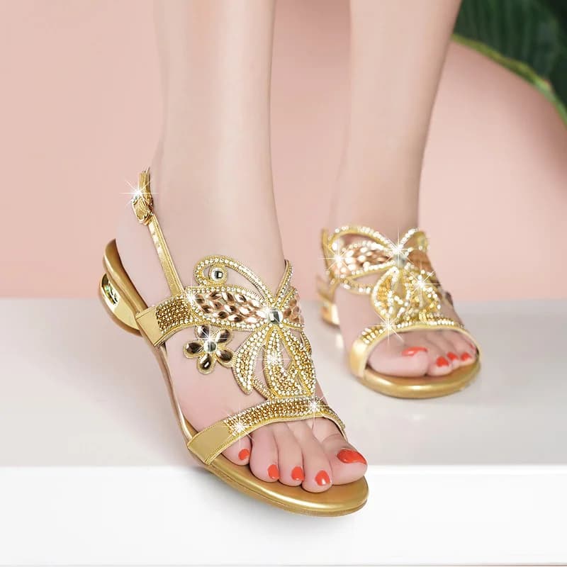 Sandali da donna moda estiva donna farfalla cristallo glitter bling versatili comode scarpe con tacco basso antiscivolo per esterni