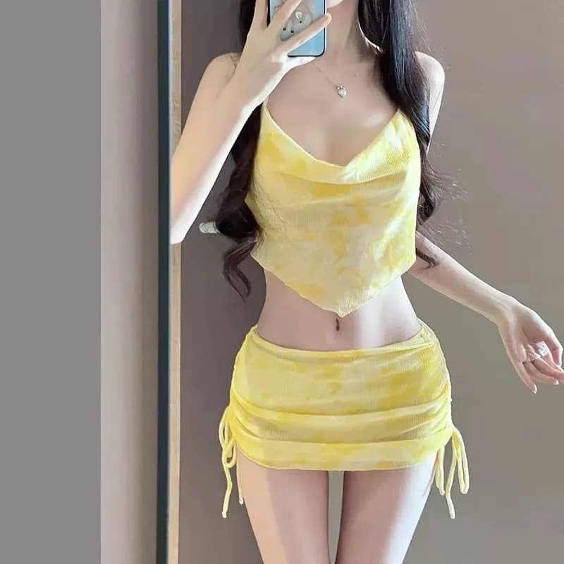 Costume da bagno sexy Pure Desire, bikini a gonna, set tre pezzi con copricostume, camicia modellante da donna per vacanze al mare e sorgenti termali