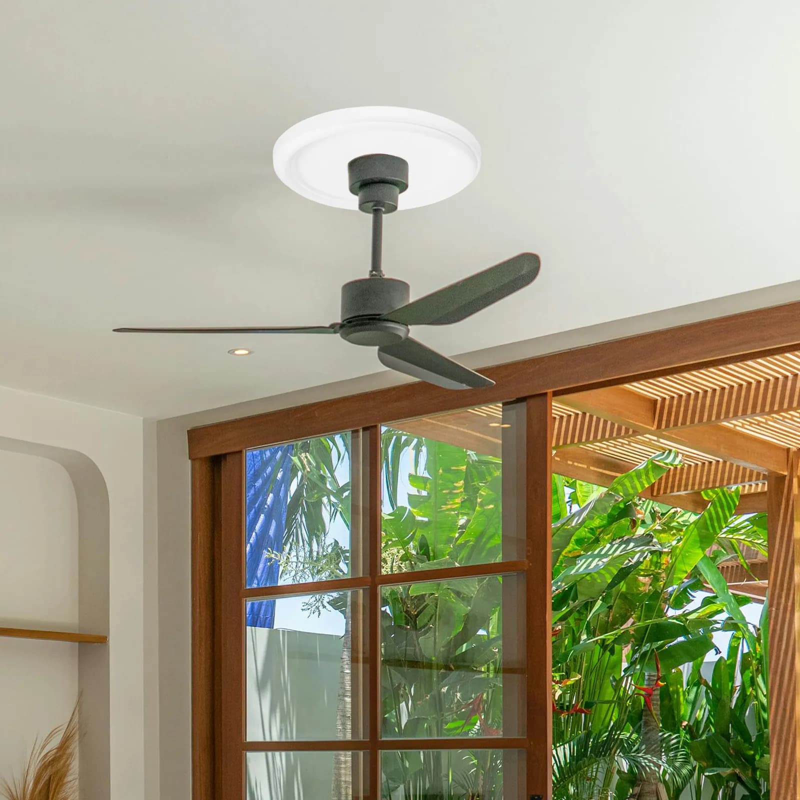 Medaglione Decorativo Rotondo in Poliuretano Bianco per Plafoniere, Ventilatori da Soffitto, Lampadari e Porticati