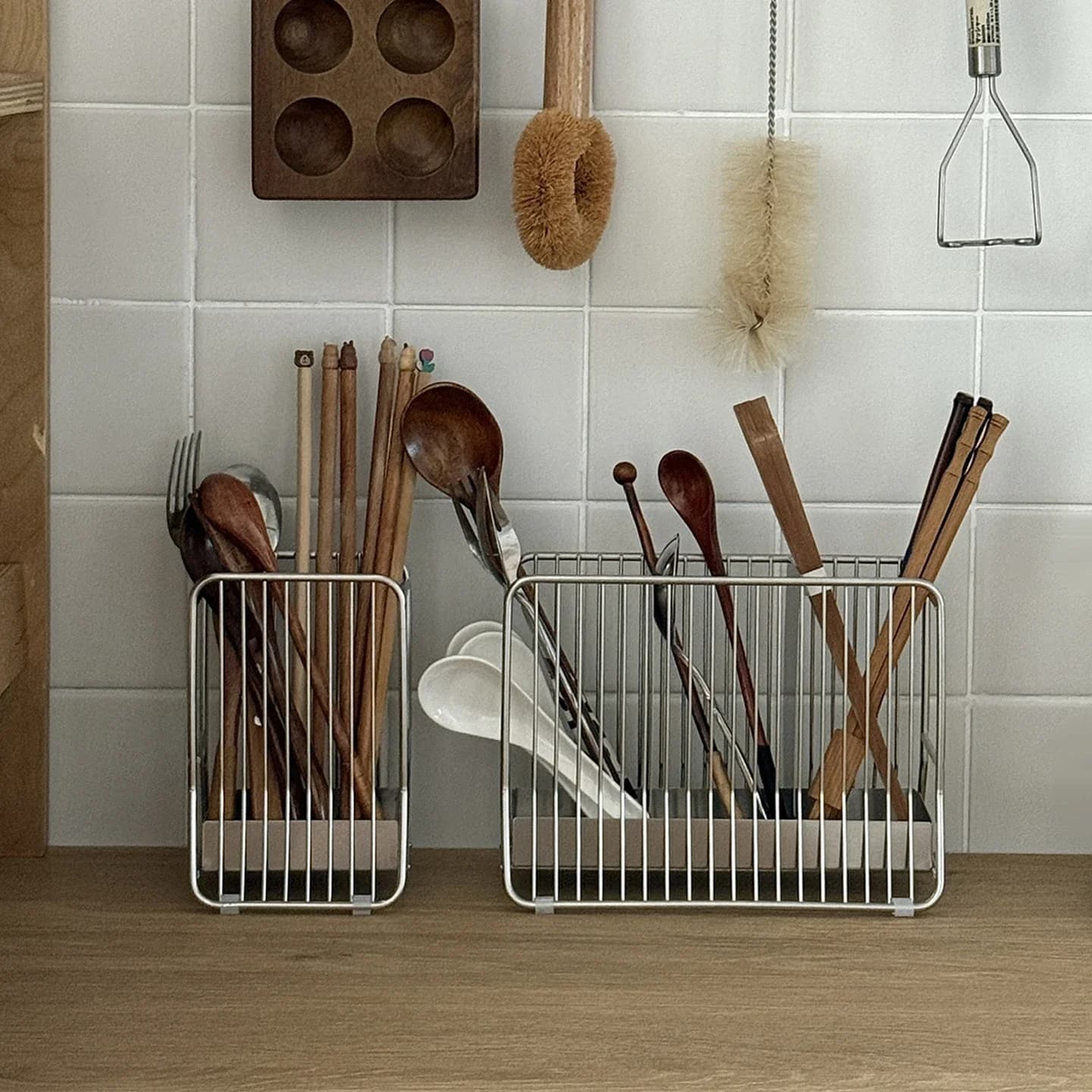 Wall-Mounted 304 Stainless Steel Chopsticks Holder Kitchen Utensil Basket Spoon Knife Fork Rack Dining Accessories Storage Tube